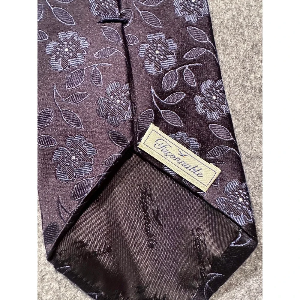 Faconnable Mens Silk Tie Navy Blue Floral Woven Pattern Made in France Classic